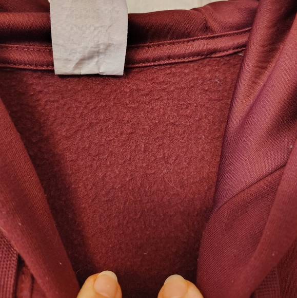*5 for $20* Maroon hoodie - Picture 9 of 10